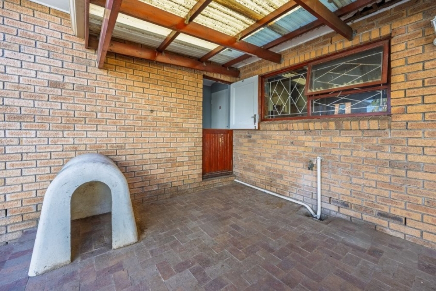 3 Bedroom Property for Sale in Soneike Western Cape